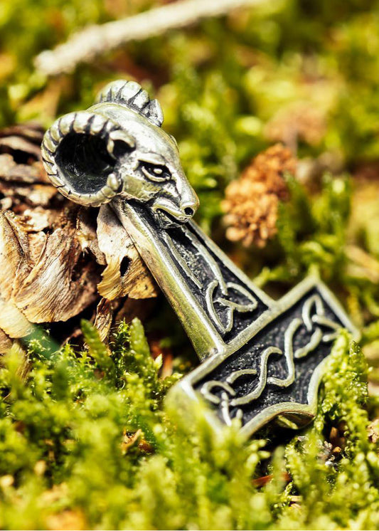 Großer Thorshammer Anhänger Silber – Mjölnir mit Widderkopf aus 925 Sterling Silber