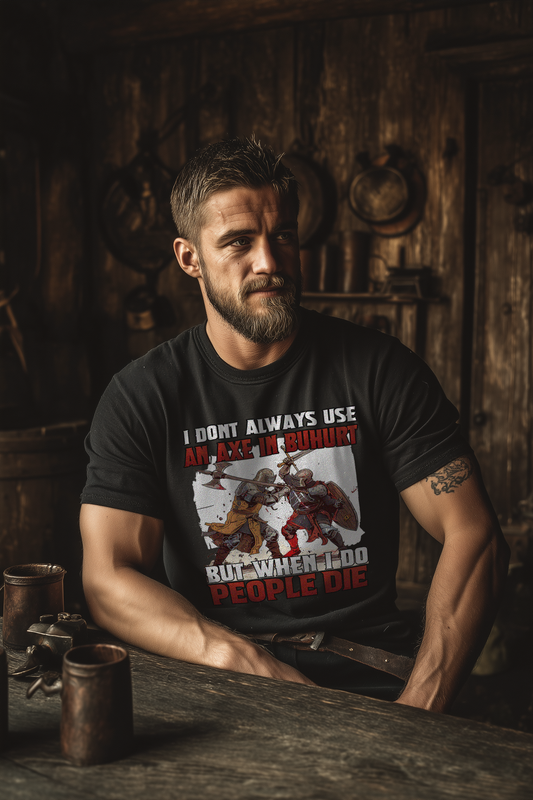 Buhurt Herren Premium T-Shirt – Bouhourt Spruch „Axe in Buhurt – People Die“ Männer T-Shirt