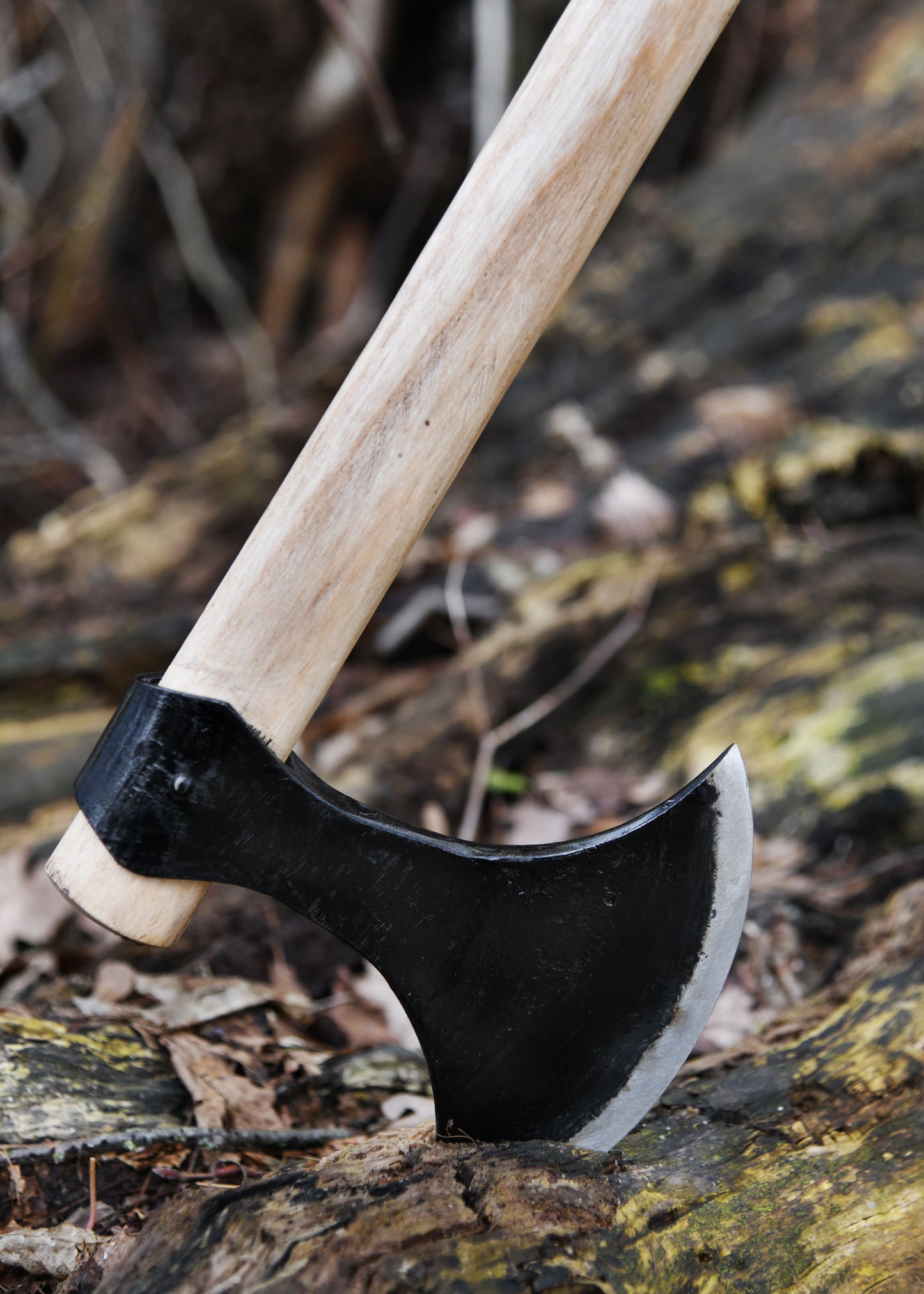 Handgeschmiedete Dänenaxt – Wikinger Langaxt aus Carbonstahl (82 cm)