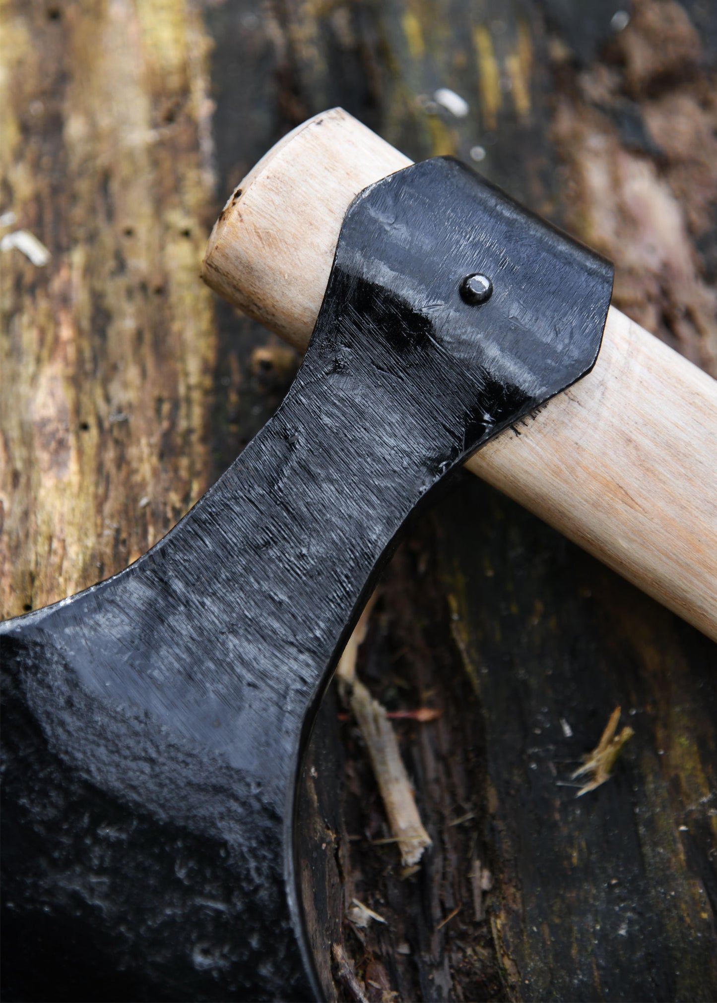 Handgeschmiedete Dänenaxt – Wikinger Langaxt aus Carbonstahl (82 cm)