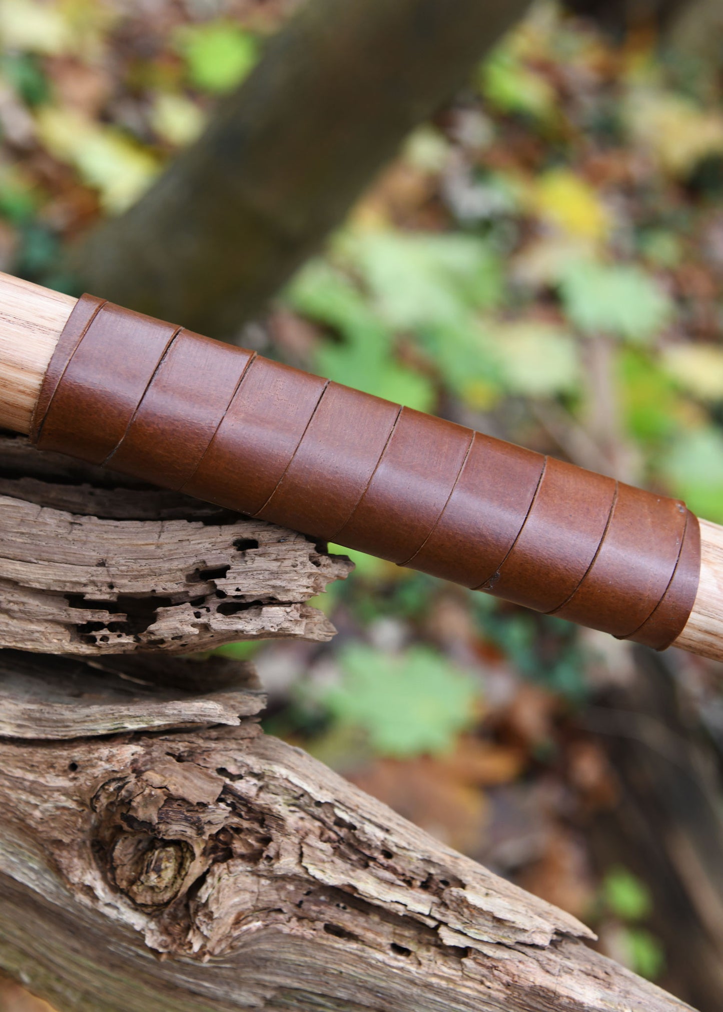 Wikinger Axt Typ A – Petersen Wikinger-Axt mit Gravur & Lederwicklung