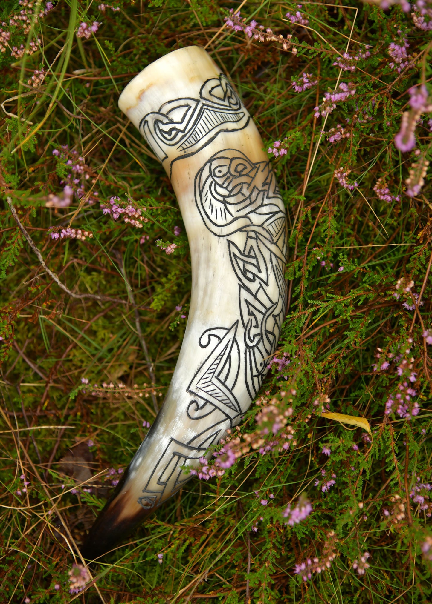 Wikinger Trinkhorn Fenrir – Fenriswolf Gravur – Met Horn aus echtem Horn – Mittelalter Trinkgefäß