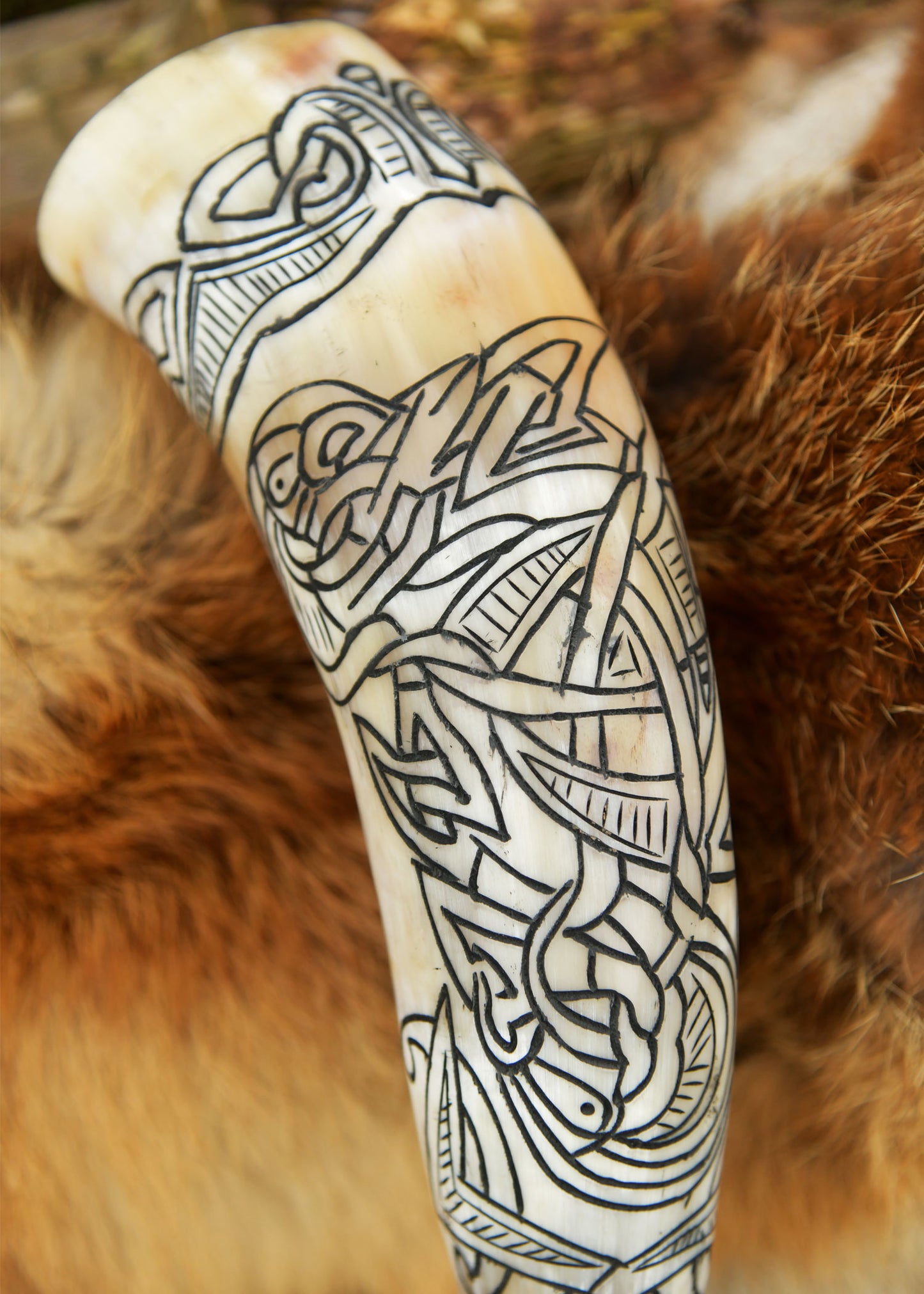 Wikinger Trinkhorn Fenrir – Fenriswolf Gravur – Met Horn aus echtem Horn – Mittelalter Trinkgefäß