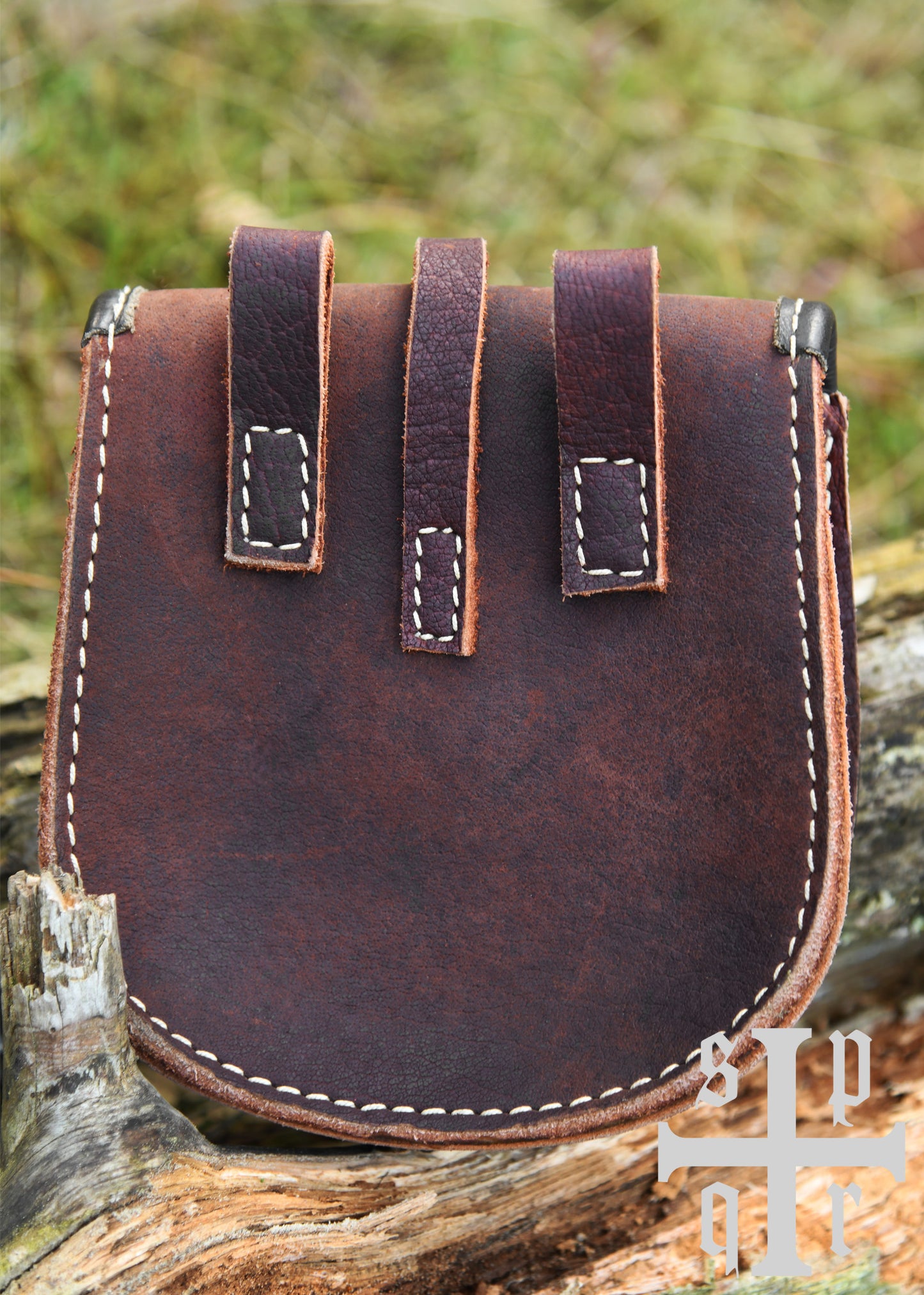 Tarsoly Gürteltasche aus Leder mit Messingbeschlägen – Wikinger Tasche Braun