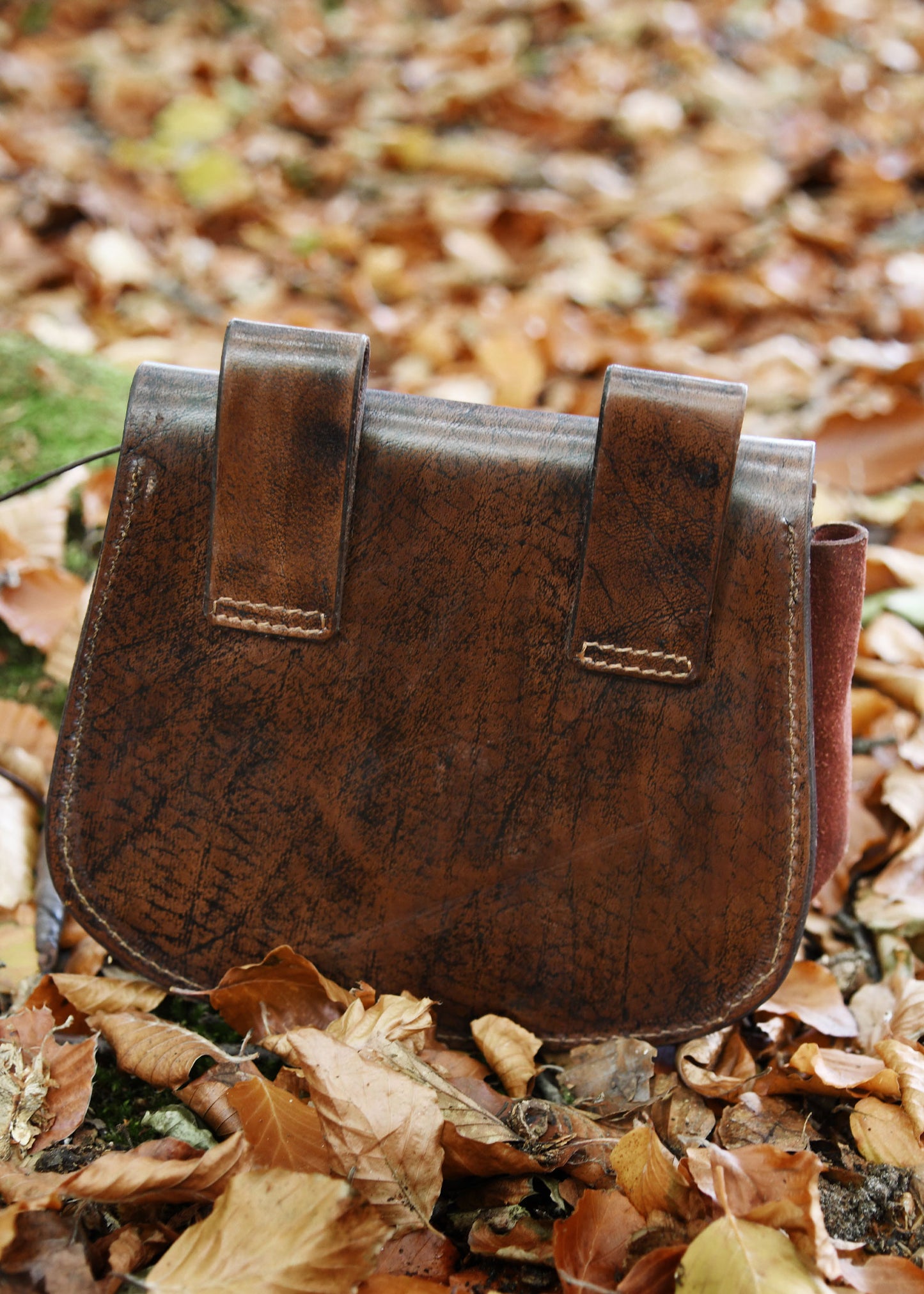 Wikinger Gürteltasche aus Leder mit Vegvísir-Prägung – Braun