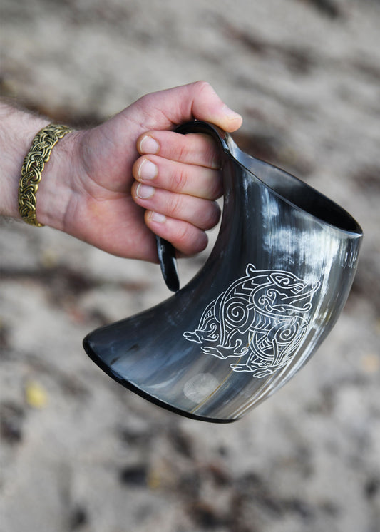 Wikinger Hornkrug Drache – Bierkrug aus echtem Horn – Metkrug mit Drachen Gravur
