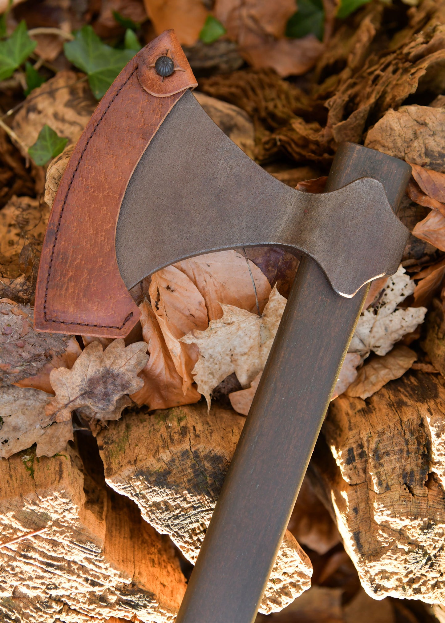 Hanwei Kurze Wikingeraxt XH2044N – Geschmiedete Wikinger Wurfaxt
