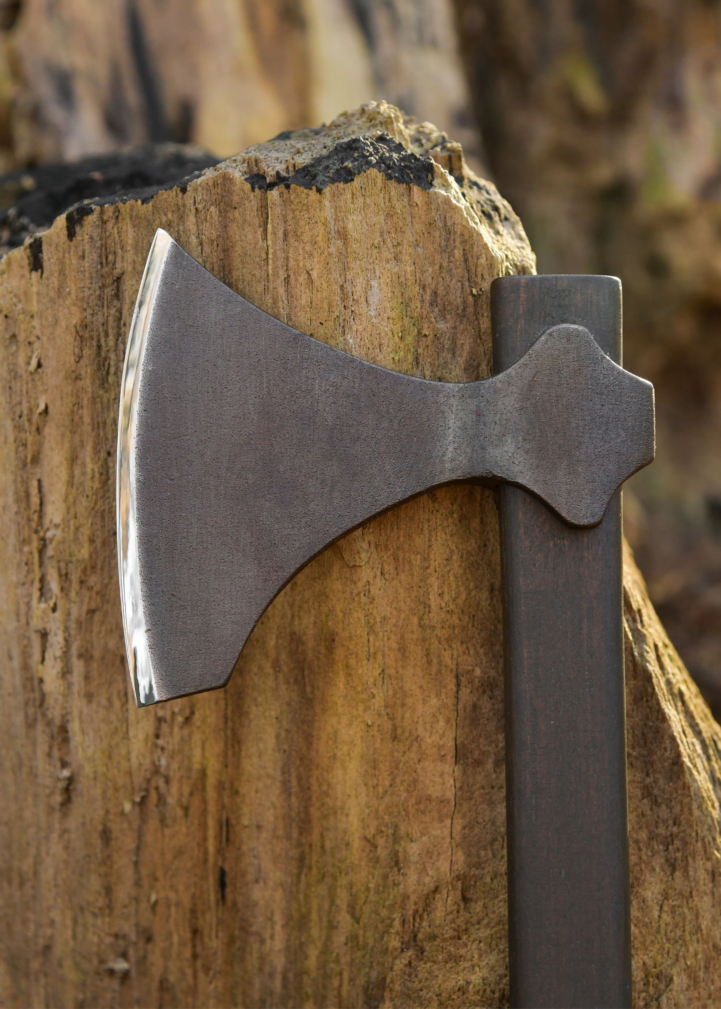 Hanwei Kurze Wikingeraxt XH2044N – Geschmiedete Wikinger Wurfaxt